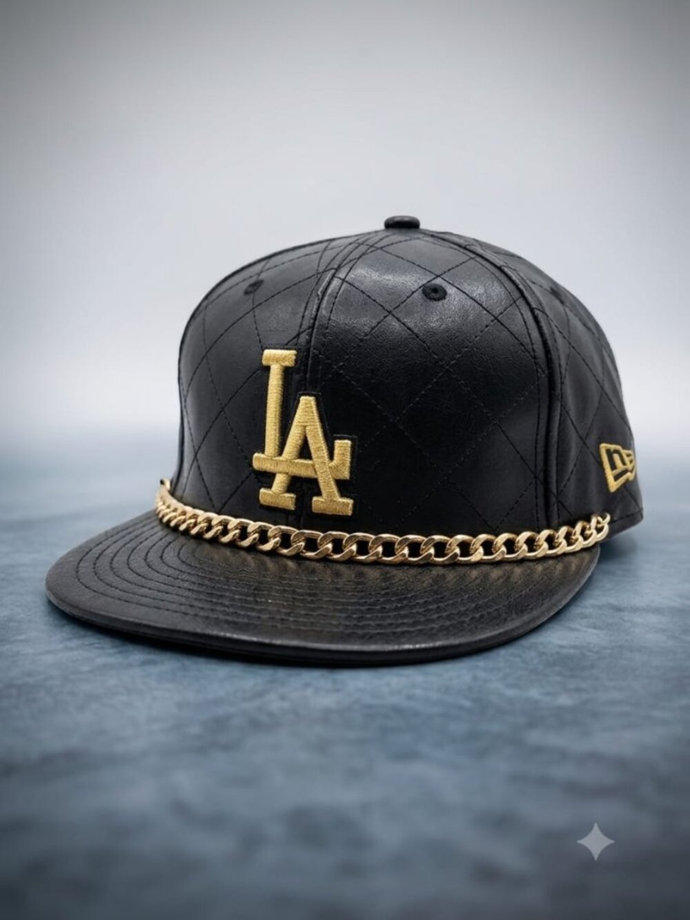 Los Angeles Leather stap back